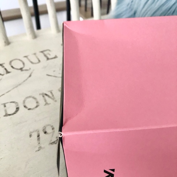 BlackPink, K-Pop, 2022,World Tour, Concert, Official Light Stick, Fan Merch - Picture 14 of 15